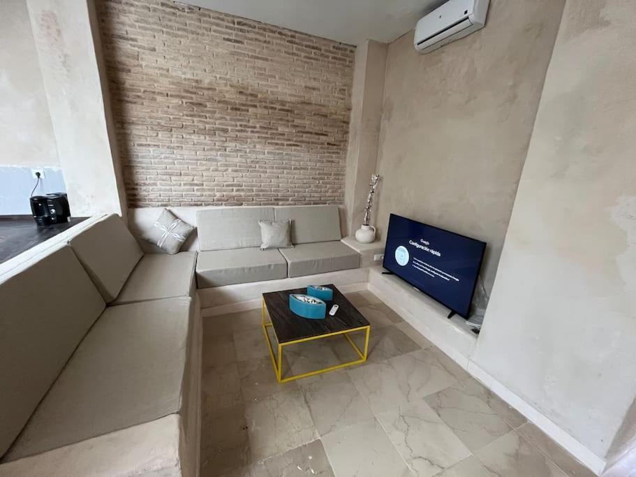 Appartamento Lemon House Share And Enjoy Siviglia Esterno foto
